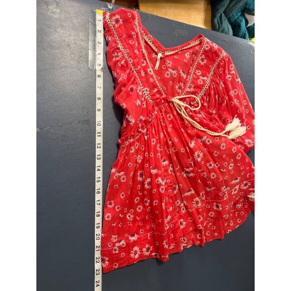 Free People XS Red Floral Boho Blouse With Tie Front & Lace Details Lagenlook - Picture 2 of 10